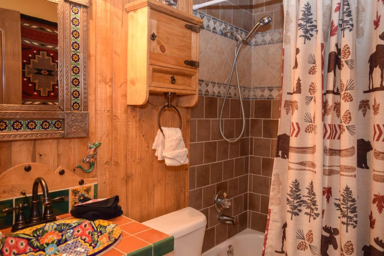 Aspen West 5 Townhouse With High Speed Wifi Apartment Ред Ривър Екстериор снимка